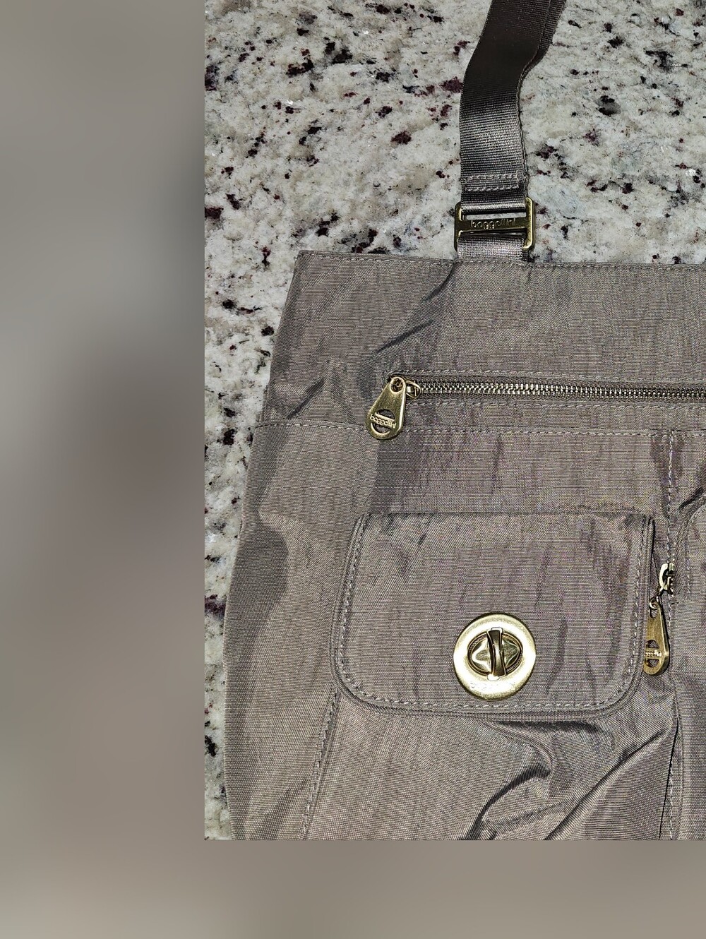 Baggallini Tulum Light Weight Nylon Taupe Travel Tote Bag - Picture 2 of 11